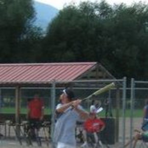 Profile Picture of Colt Bloxham (@coltbloxham) on Poshmark