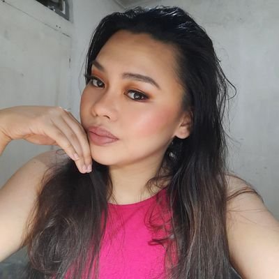 Profile Picture of Nikki Ramirez (@deeramirez00) on Twitter