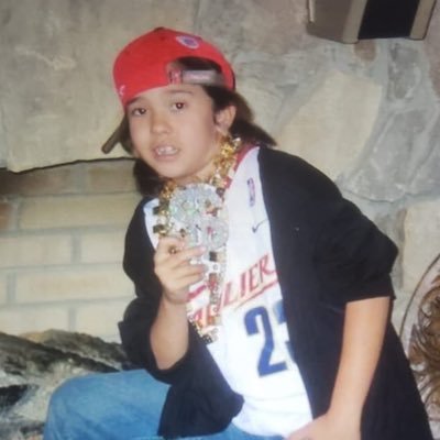 Profile Picture of Haley Stokes (@Littlebit_3) on Twitter