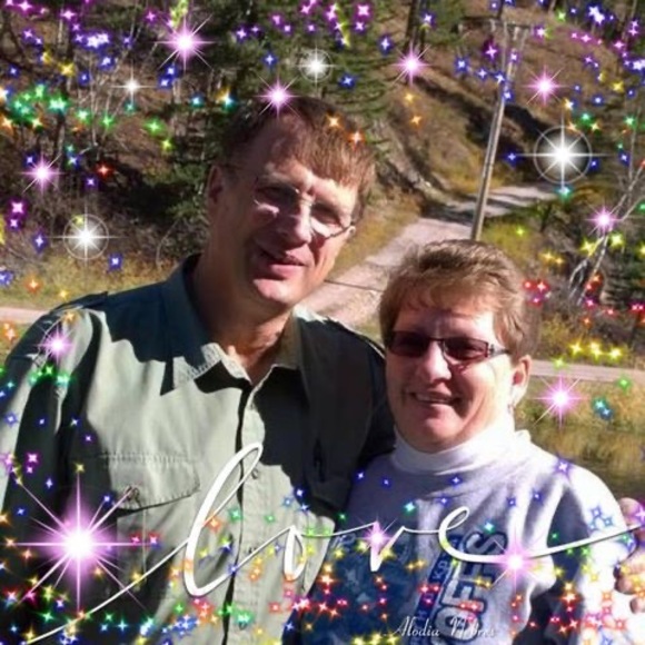 Profile Picture of Lori Schulte (@lorischulte507) on Poshmark