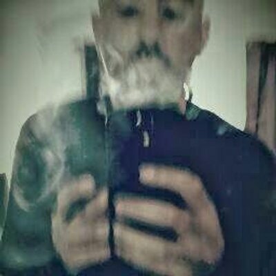 Profile Picture of Bobby (@BobbySaro) on Twitter