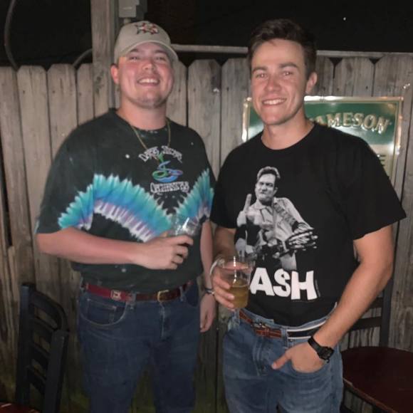 Profile Picture of Chandler Trent (@chanmantrent) on Poshmark