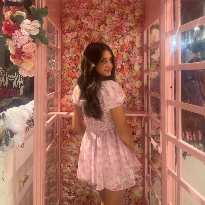 julia - Tiktok Profile Picture of julia (@julia.ssamhoun) on Tiktok