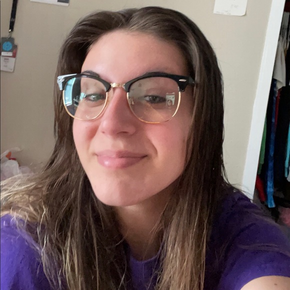 Profile Picture of Joey Jensen (@joeyrhae07) on Poshmark