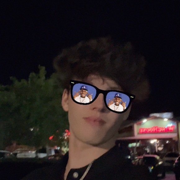 Profile Picture of Joseph Connolly (@djmcscribbles) on Poshmark