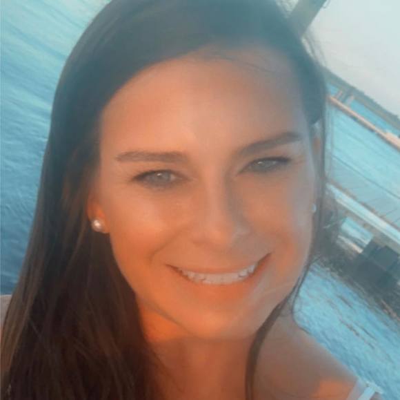 Profile Picture of Kim Weiner (@meredith081709) on Poshmark