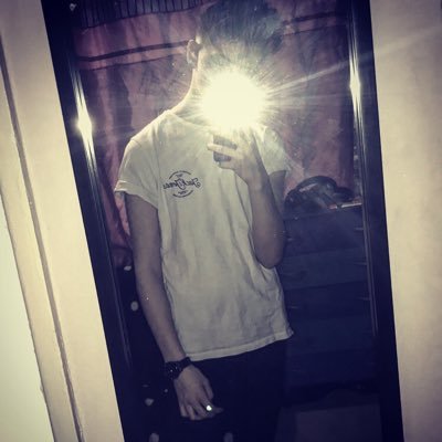 Profile Picture of Tobie Smith (@TobieSm28183672) on Twitter