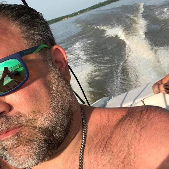 R Bordenaro - Poshmark Profile Picture of R Bordenaro (@palarmo) on Poshmark