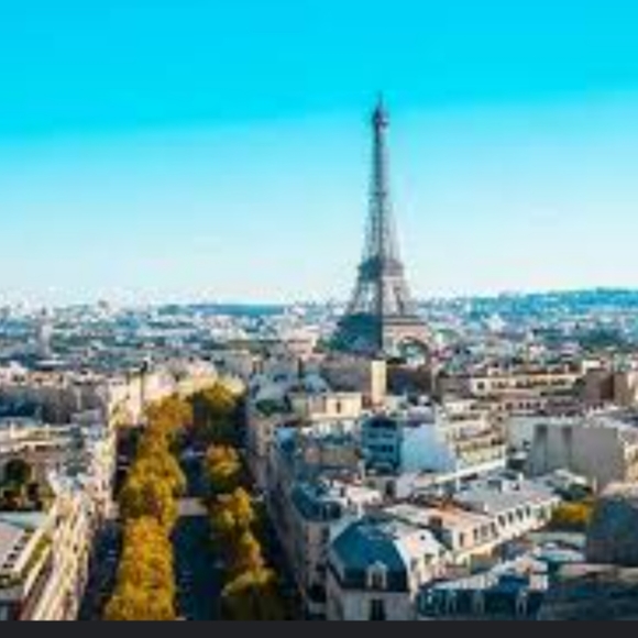 Profile Picture of Aaron Toomer (@atoomer777) on Poshmark