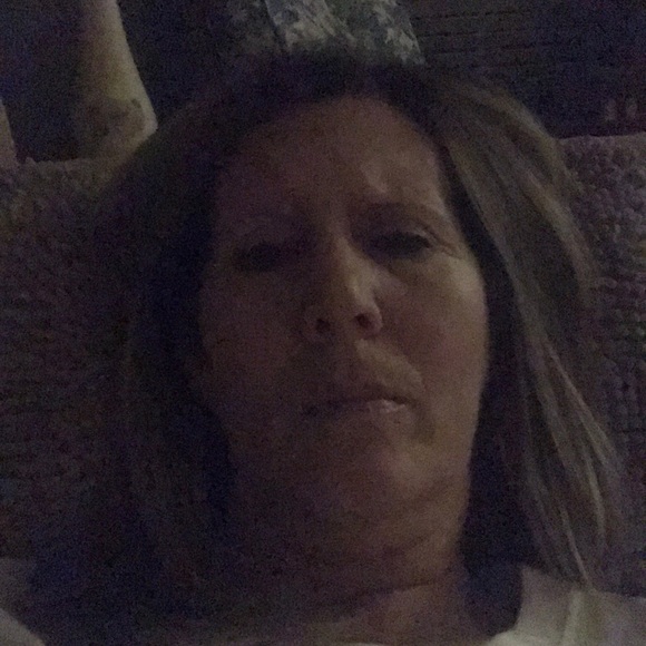 Profile Picture of Jill Moore (@jmoore66150) on Poshmark