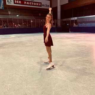 Profile Picture of Julia Pitschmann (@julia.pitschmann) on Facebook