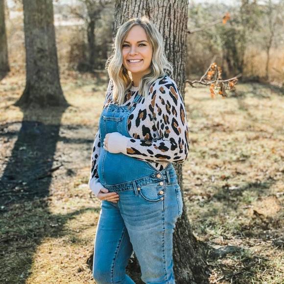 Profile Picture of Kara Mcdaniel (@kmcdaniel2012) on Poshmark