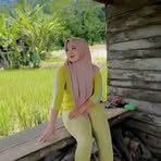 Profile Picture of Finch Ariana (@Finch-Ariana) on Facebook