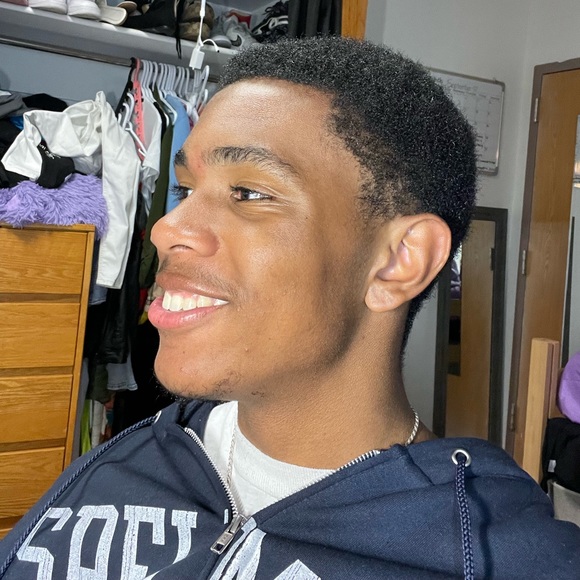 Profile Picture of Clay Hudson (@flyyhomee) on Poshmark