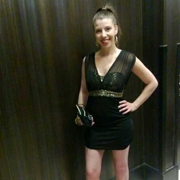 Profile Picture of Crystal Guarente (@mrsguarente) on Poshmark