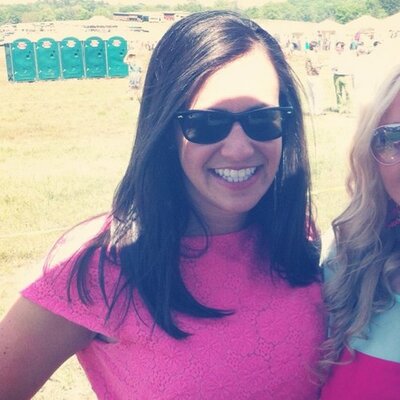 Profile Picture of Julia Flannery (@flannerj) on Twitter