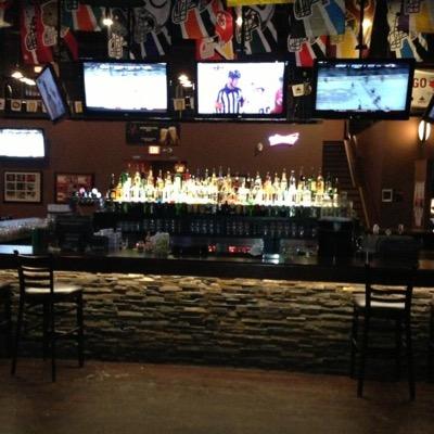 Profile Picture of Bears Den (@@charles71589894) on Twitter