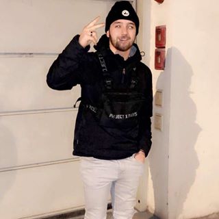 Brian Petrozzi - Facebook Profile Picture of Brian Petrozzi (@Brian-Petrozzi) on Facebook