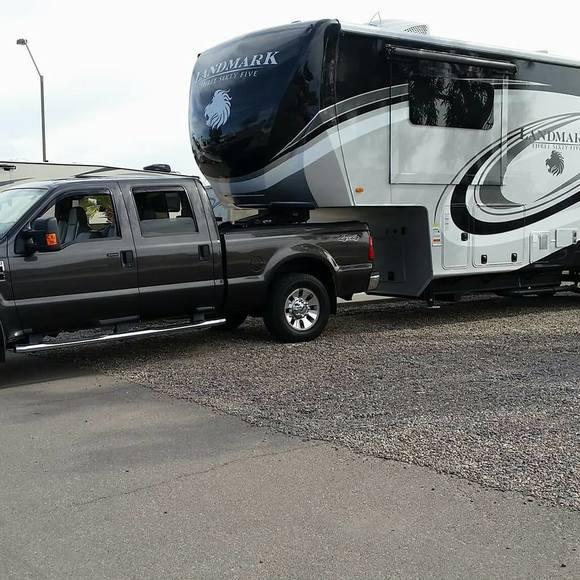 Profile Picture of Don Mogenson (@dmogey) on Poshmark