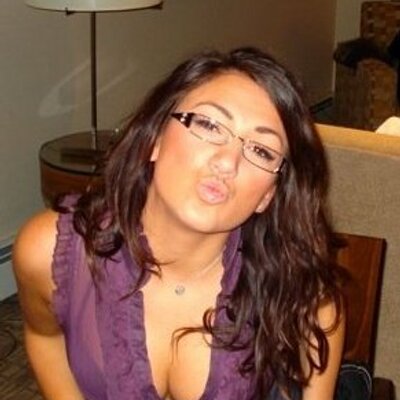 Profile Picture of Kristina  Mcdonaldon Twitter
