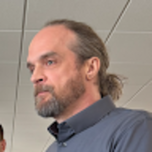 Profile Picture of Scott Rouse (@scott_rouse) on Poshmark