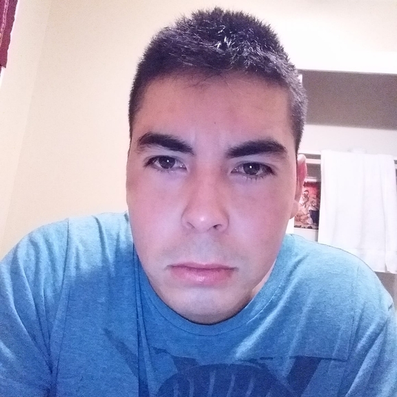 Profile Picture of Christian Araujo (@christianara579) on Poshmark