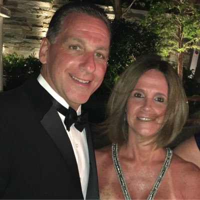 Profile Picture of Jim Crapanzano (@JimmyCraps) on Twitter