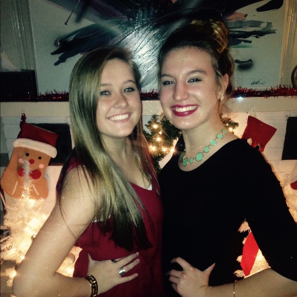 Profile Picture of Jordyn Fodill (@jordyn001) on Poshmark