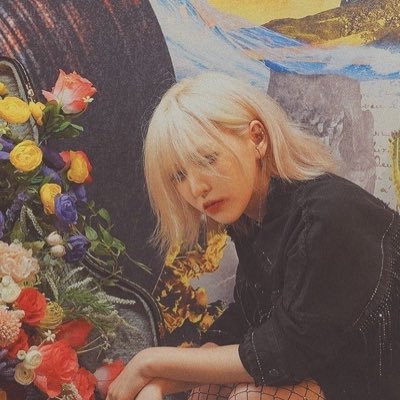 Profile Picture of X (@CARLAforniaGirl) on Twitter