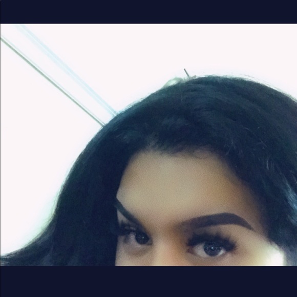 Profile Picture of Joshua Tugade (@jaay1981) on Poshmark