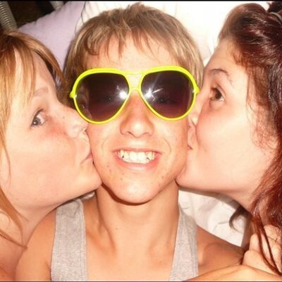 Profile Picture of Aaron (@Burney01) on Twitter
