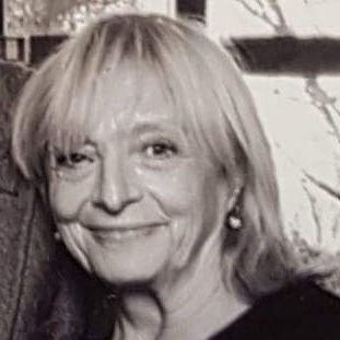 Profile Picture of Jo Escott-Saffin/Birbeck  💙 (@jojosaff) on Twitter