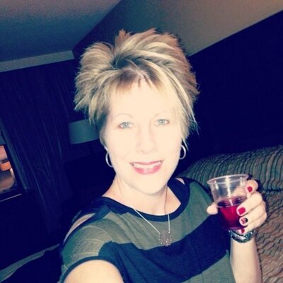 Profile Picture of Heather Dunn (@GurleeGirrl) on Twitter