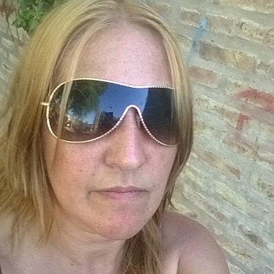 Profile Picture of Maria  Burch (@BurchMaria) on Twitter