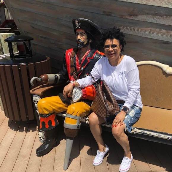 Irene Cenac - Poshmark Profile Picture of Irene Cenac (@irenecenac) on Poshmark