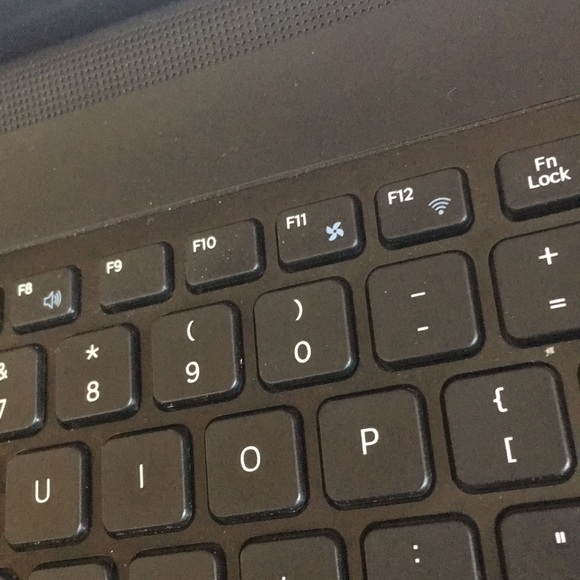 Profile Picture of Becca Rushmeier (@brush2003) on Poshmark