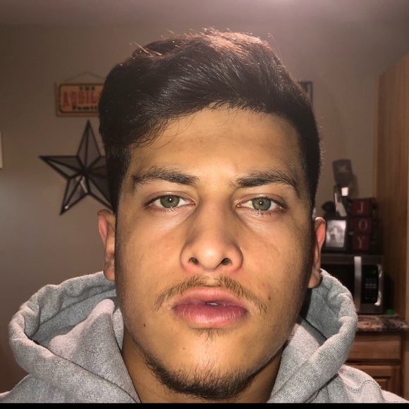 Profile Picture of Juan Montes (@paid2sleep) on Poshmark