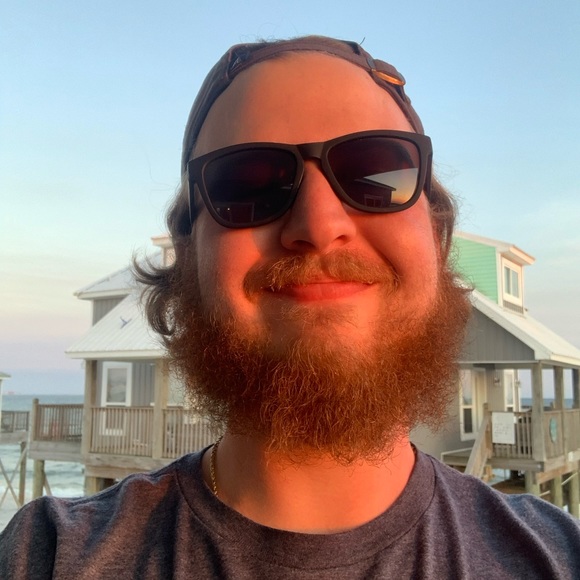 Profile Picture of Jake Beavers (@jake_beavers) on Poshmark