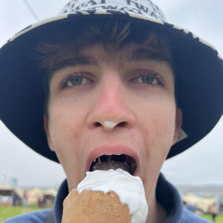 Profile Picture of tom murray (@tommurr.ay) on Tiktok