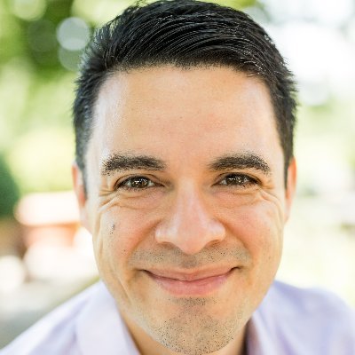 Profile Picture of Emmanuel Toledo (@etoledo1125) on Twitter