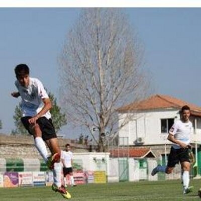 Profile Picture of George Paras (@georgeparas1) on Twitter