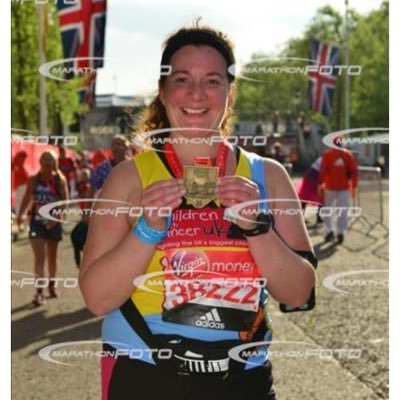 Profile Picture of Clare Ellis (@clarebearski) on Twitter