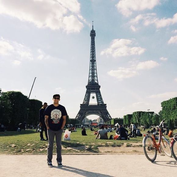 Profile Picture of Charles Mathis (@cmathis926) on Poshmark