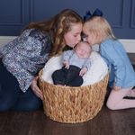Profile Picture of Krista Davis Holmes (@krista.lyn.holmes.1018) on Instagram