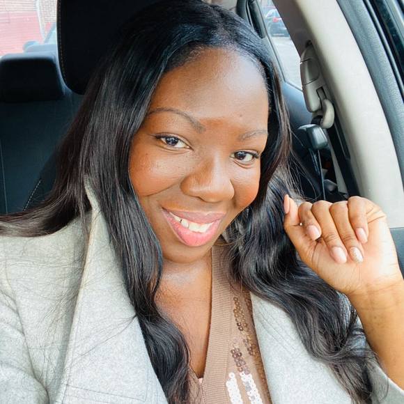 Profile Picture of Anitra Thomas (@sovirtuous1) on Poshmark