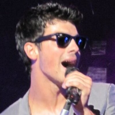 Profile Picture of Ashley Jonas (@@MrsJoeJonas2295) on Twitter