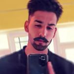 Profile Picture of 𝐁𝐋𝐀𝐂𝐊 𝐏𝐀𝐍𝐓𝐇𝐄𝐑 (@muneeb__khanday) on Instagram