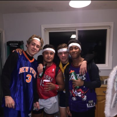 Profile Picture of Lucas Dane (@lucasdanee) on Twitter