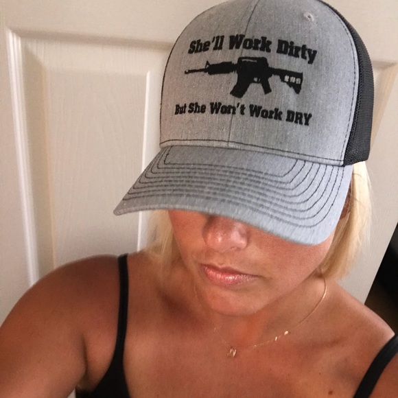Profile Picture of Kerry Hackney (@kerryshackney) on Poshmark