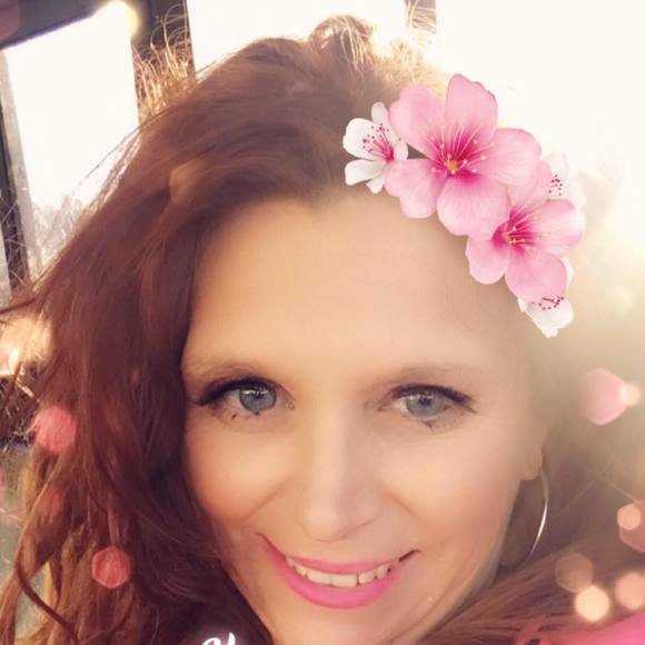Profile Picture of Jessica Forsythe (@jreudink) on Poshmark